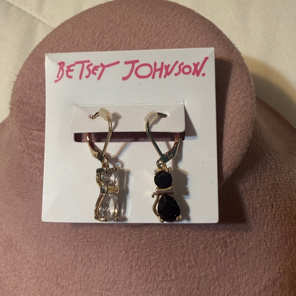 Betsey Johnson Gold and Black Cat Earrings